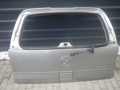 TAPA DE MALETERO PARTE TRASERA CADILLAC ESCALADE 2002-2006  