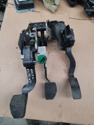 C4 cactus 1.2thp педали комплект фото №1