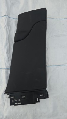 Пластик защита стойка правая 1623858-00-f tesla model x 23r фото №1