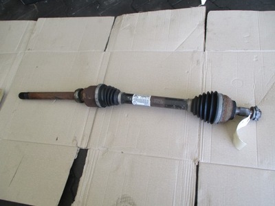 Peugeot 2008 1.2 thp aut привідний вал права 9807280380 фото №1