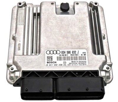 КОМПЮТЕР ECU AUDI Q7 3.6 FSI 03H906032J 0261S02228 фото