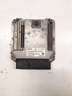 Mitsubishi бортовой компьютер двигателя 1860a579 фото №1