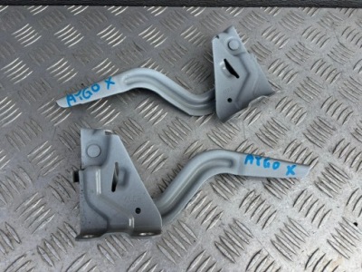 Toyota aygo x петли капот перед комплект 040 22- фото №1