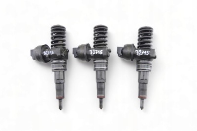 Насос-форсунка volkswagen passat b6 2.0 tdi 038130073bq фото №1