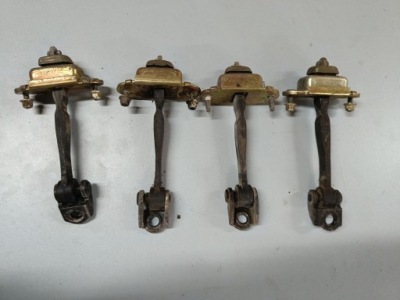 Обмежувачі двері ford mondeo mk3 iii 4szt фото №1