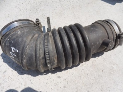 Труба воздухозаборник nissan primera p11 2,0d sedan 4d фото №1