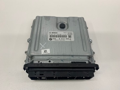 Bmw f10 f11 бортовий комп'ютер двигуна 8513250 фото №1
