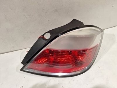 Лампа задняя правая opel astra h hb 04- фото №1