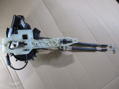 Замок двері лівий перед elantra v 16r europa фото №1