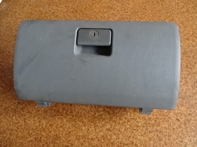 Toyota hilux 07r полка бардачок фото №1