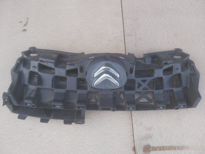 Решітка радіатора / решітка радіатора 526170h010 citroen c1 lift фото №1