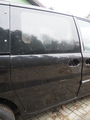 Kia carnival 2001-06 скло двері зсувних права фото №1