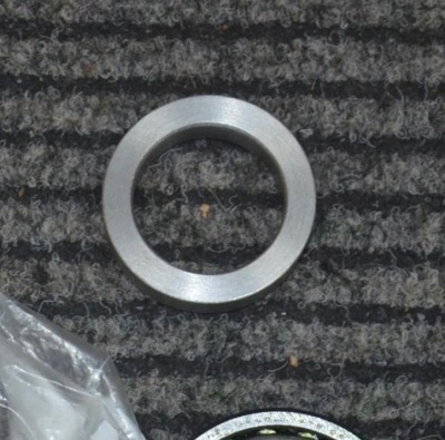 Кольцо osadczy полуось задний wrangler jl rubicon 68507421aa фото №1