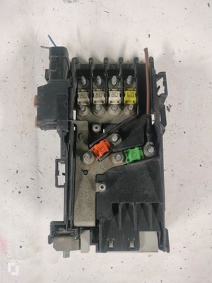 Citroen peugeot модуль напряжения аккумулятор клемма 9666527580 28236841 фото №1