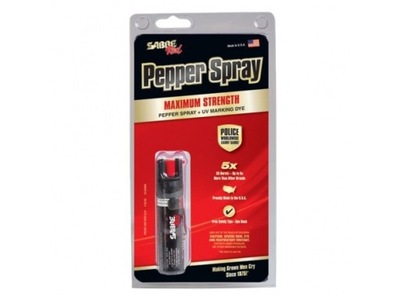 MOCNY GAZ PIEPRZOWY SABRE RED CLIP 22,2 ml