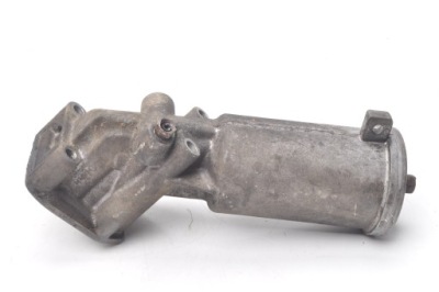 Mercedes w123 2.3 основание корпус фильтра масла 1021840325 фото №1