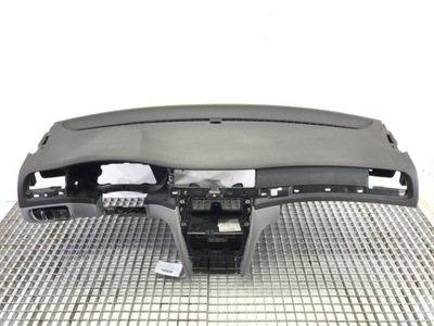 Панель приладів skoda superb ii 09-15 фото №1