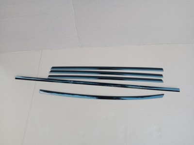 Audi a6 c8 kombi молдинг верхній правий задня фото №1