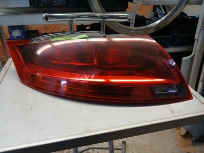 Лампа левый задняя audi tt 8j 8j0945095b фото №1