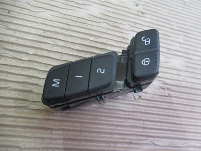 Volvo v60 панель перемикач сидіння 31489631 фото №1