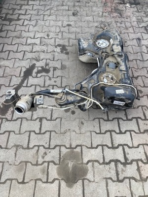 Audi q3 8u 1.4 fsi бак пального bak насос фото №1