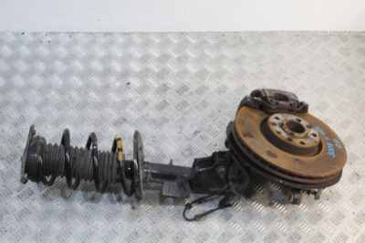 Поворотний кулак амортизаторна стійка правий перед peugeot 3008 ii 2 фото №1