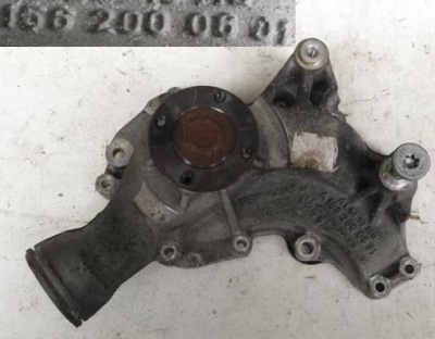 Насос воды mercedes 1562000601 фото №1