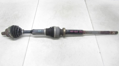 Volvo xc60 2.4 приводной вал правый  перед 31272542 08-13 фото №1