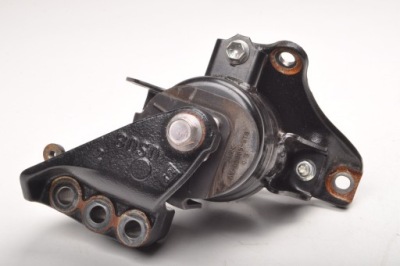 Suzuki swift mk8 1.2 lift кронштейн подушка двигуна фото №1