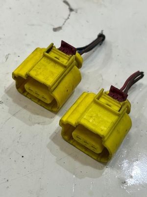 Колодка штекер audi a3 8v 8v0973703 фото №1