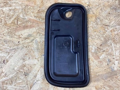 Porsche macan 95b права заглушка решітка перед 15- фото №1