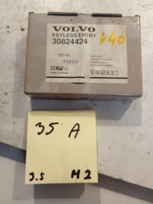 Volvo v40 30824424 модуль keyless entry фото №1