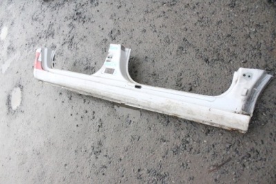 Правый  порог skoda roomster praktik фото №1