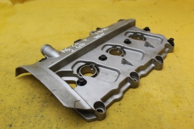 Крышка клапанов a6 c6 2.4 b bdw 06e103472j фото №1