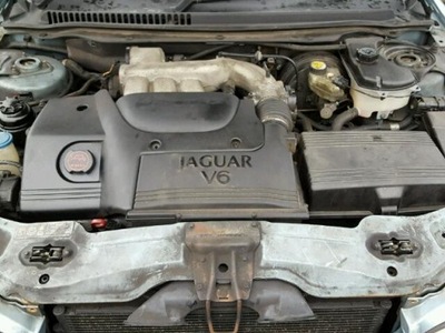 JAGUAR X TYPE 2.5 V6 MOTOR XB  