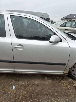 Skoda octavia ii 2005r 5d дверь правый перед фото №1