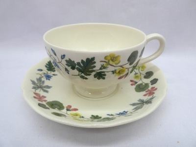 HERBACIANA FILIŻANKA WEDGWOOD RICHMOND ANGLIA 1-4435