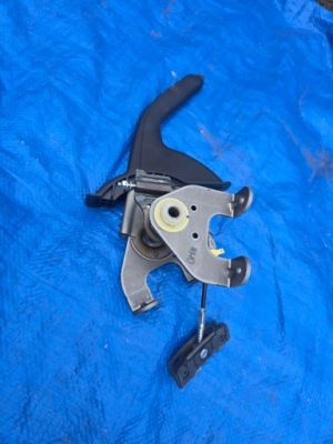 Hyundai i30 iii 17- важіль гальма ручного eu фото №1