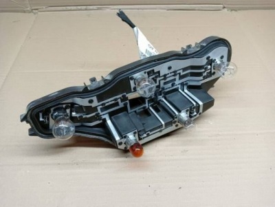 Вкладыш лампы задний правый skoda citigo 11- 1st945258 фото №1