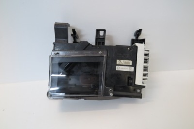 Дисплей head up toyota prius plus 83108-47041 фото №1