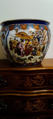 Stylowa waza chińska ręcznie malowana, porcelana