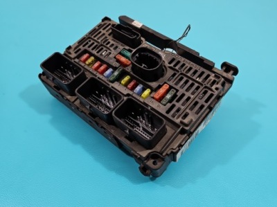 Блок управления модуль bsm peugeot 407 9656086080 фото №1