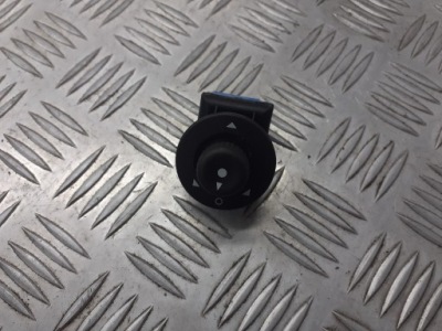 Панель регулювання дзеркал peugeot 1007 фото №1