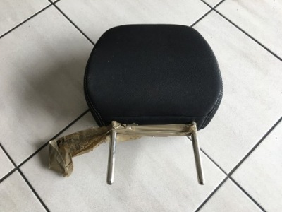 S-cross 13- подголовник сиденье передний правый перед фото №1