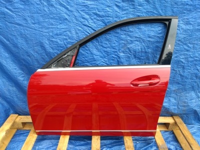 Двері ліва перед mercedes w204 sedan kombi фото №1