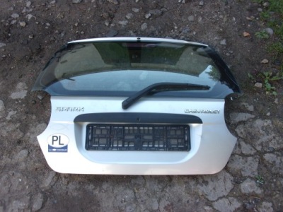 Chevrolet spark m200 крышка багажника задняя багажника комплектная фото №1