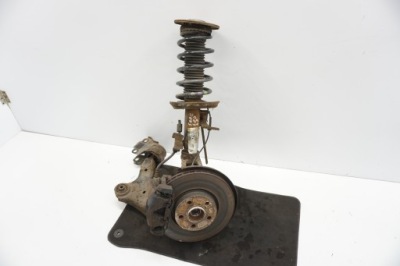 Volvo v60 s60 ii 2.0d поворотний кулак лівий перед фото №1