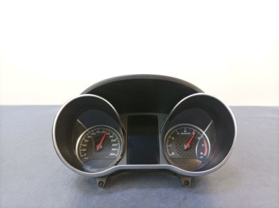 Mercedes c43 amg w205 3.0 счетчик приборы фото №1