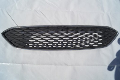 Решётка бампера ford focus mk3 рестайлинг  14- f1eb-8200b фото №1