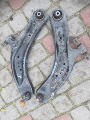 Renault koleos ii важіль правий фото №1